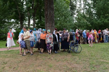 Hacılar sedir şifa yönü. Vvedensky Tolga manastır.