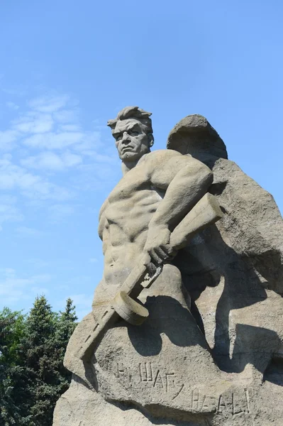 Wolgograd. Mamajew Kurgan. Skulptur "bis in den Tod kämpfen" — Stockfoto