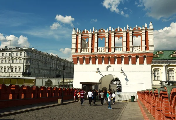 La torre Kutafya a Mosca . — Foto Stock