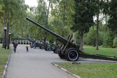 Tula şehir içinde ormanda Urvan Memorial Park