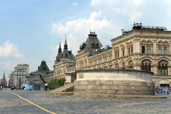 Förlägga av dödskallar på Röda torget i Moskva. — Stockfoto