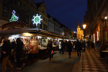 Gece Prag'da yılbaşı