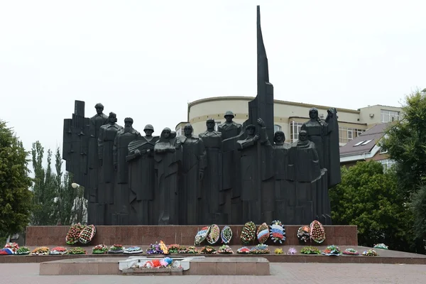 O complexo memorial na Praça da Vitória na cidade de Voronezh . — Fotografia de Stock