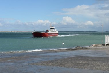 Vapuru Magellan Boğazı geçişi.