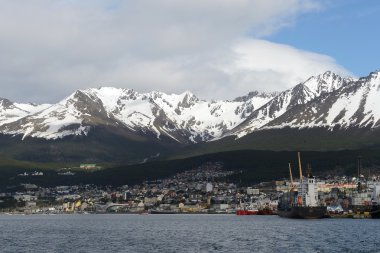 Deniz Ushuaia bağlantı noktası - dünyanın en güney şehri.