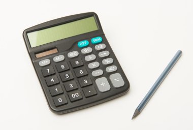 Beyaz bir arka plan siyah kalem ile hesap makinesi