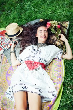 gülümseyen güzel kadın