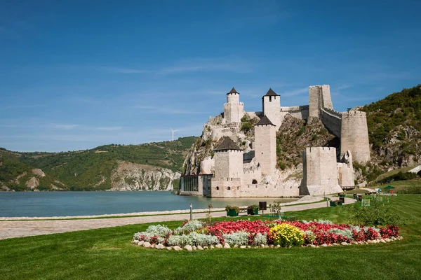 Golubac Fästning Belägen Vid Donau Serbien — Stockfoto