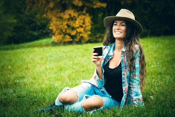 Coffee break in nature — Stock Photo, Image