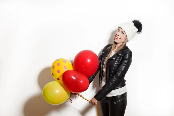 Fille d'hiver avec des ballons — Photo