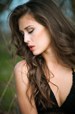 Açık kadın portresi