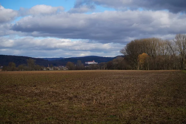 バイエルンで2月の午後の雲と風景 — ストック写真