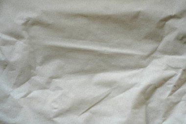 Stüdyoda çekilen grafiksel elementler arka plan için doğal ışık sağlıyor.               