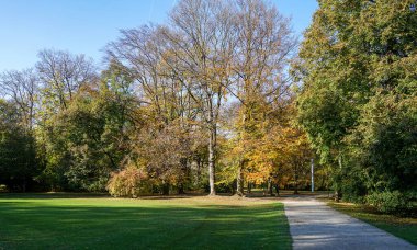 Almanya 'da yapay olarak eğlence için Bavyera' da park oluşturuldu                      