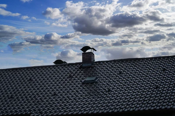 Regen Mit Plätschernden Wassertropfen Frühling Deutschland Fotografiert — Stockfoto