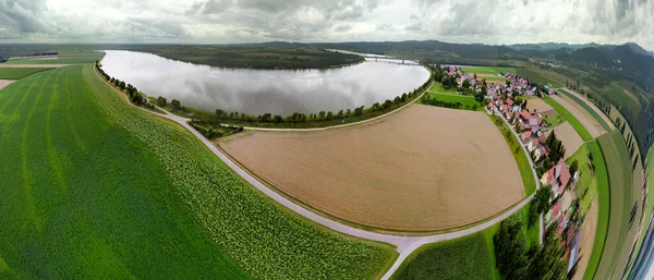 Panorama Krajobrazu Powietrza Regionie Bawarii Dunaju Zachmurzonym Letnim Niebem — Zdjęcie stockowe