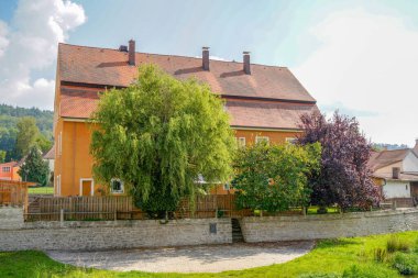 Berching, Yukarı Palatinate 'nin Neumarkt bölgesinde yer alan bir Bavyera kasabasıdır. Sonbaharda Franconian Alb 'inde, Tuna Kanalı' nda ve Sulz Nehri 'nde çekilmiş.