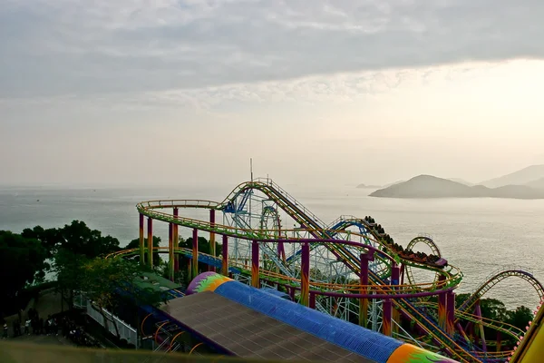 Montaña rusa en Hong Kong — Foto de Stock