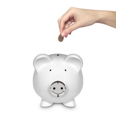 enerji tasarrufu için bir sembolü olarak bir sembolü olarak elektrik fişi ile Piggy banka