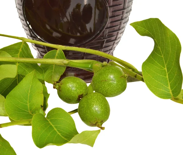 Green young walnuts — Stock Photo, Image