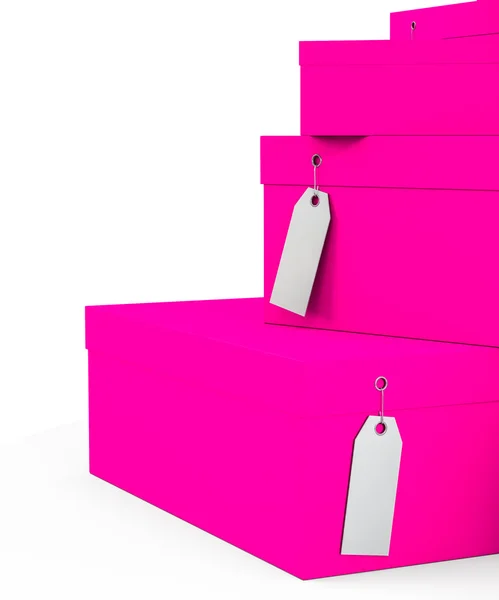 Deep Pink cajas de regalo con etiqueta de precio en blanco aislado sobre fondo blanco. Representación 3D, Ilustración 3D . —  Fotos de Stock