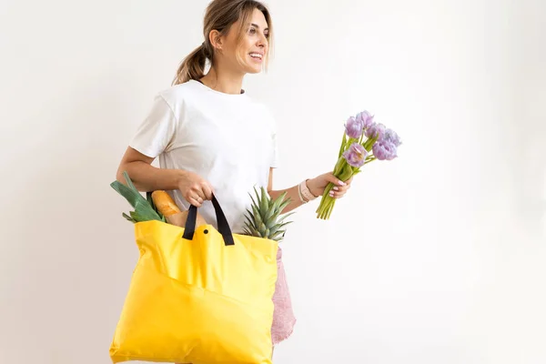 Girl Holds Dvets Bag Groceries Day March Delivery — Stock Photo, Image