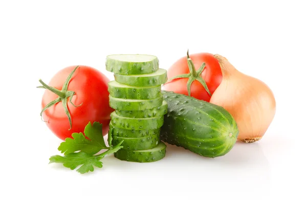 Verduras frescas sobre blanco — Foto de Stock