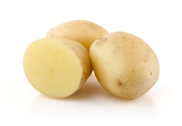 Aardappelen op wit — Stockfoto