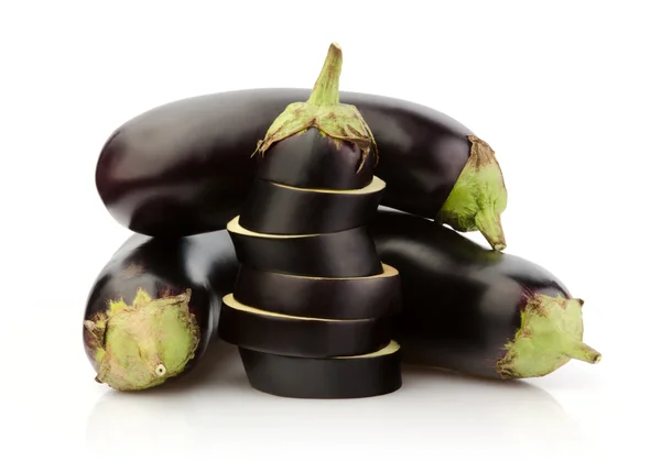 Fresh Eggplant on white — Stockfoto