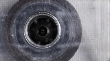 Ses kasetinin yakın çekim elemanı. Makro makarayı ses bandıyla döndürme