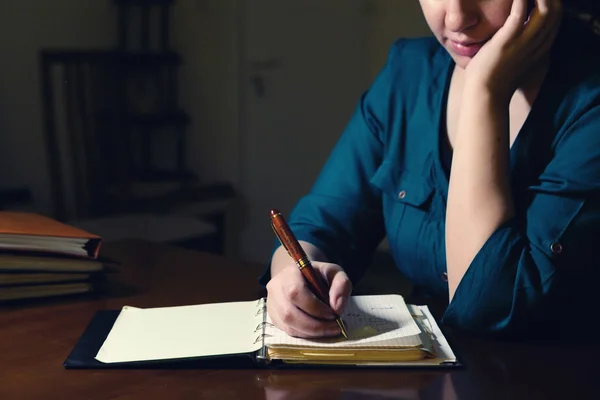 Escribir en bloc de notas — Foto de Stock