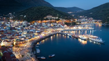 Parga liman tarafından gece, Yunanistan Ionian Islands
