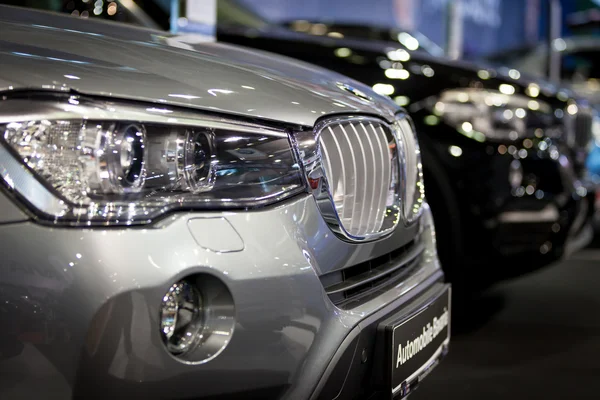 BUCHAREST - OCTOBER 2: A BMW SUV display at the 2015 Bucharest Auto Show (SAB) on October 2, 2015 in Bucharest, Romania. Royaltyfria Stockbilder