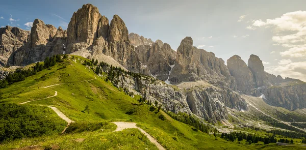 Dolomites dağlar, İtalya