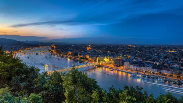 Budapest at night — Stock Photo, Image