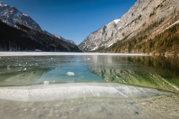 Lac en hiver — Photo