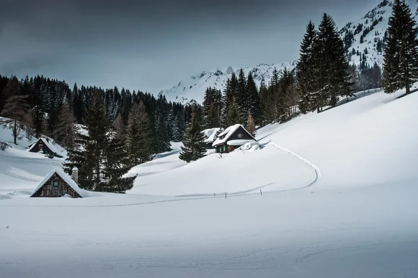 Vila no inverno — Fotografia de Stock