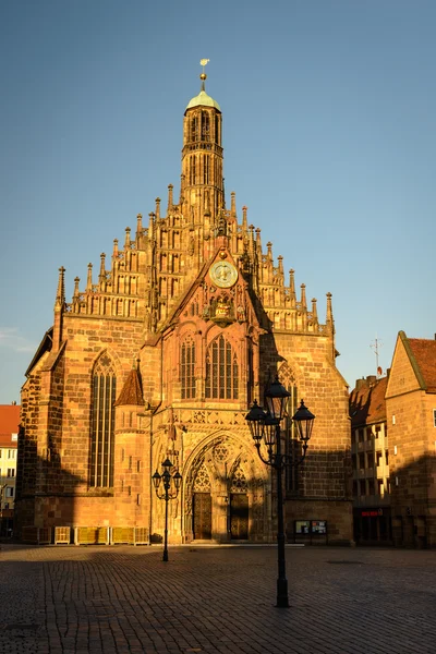 Nürnberg'deki kilise — Stok fotoğraf