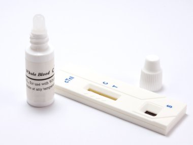 test, troponin miyokard infarktüsü üzerinde