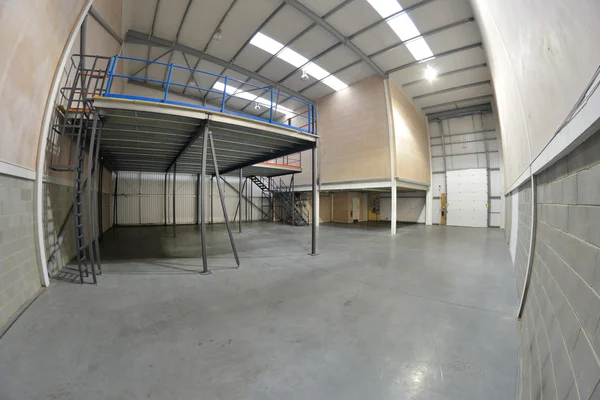 Wide view of empty warehouse — Stock Photo, Image