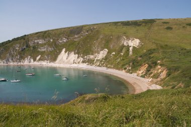 Lulworth Cove İngiltere, İngiltere'de. Dorset Jurrasic tebeşir kıyı hattı