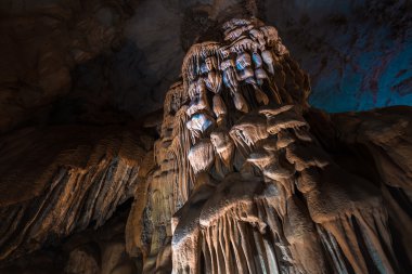 Işıklı mağara cennet adlı