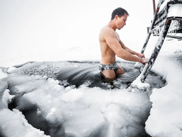 Ice hole swimming — Stock Photo, Image