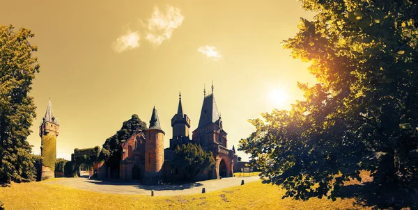 Castle in the forest — Stock Photo, Image