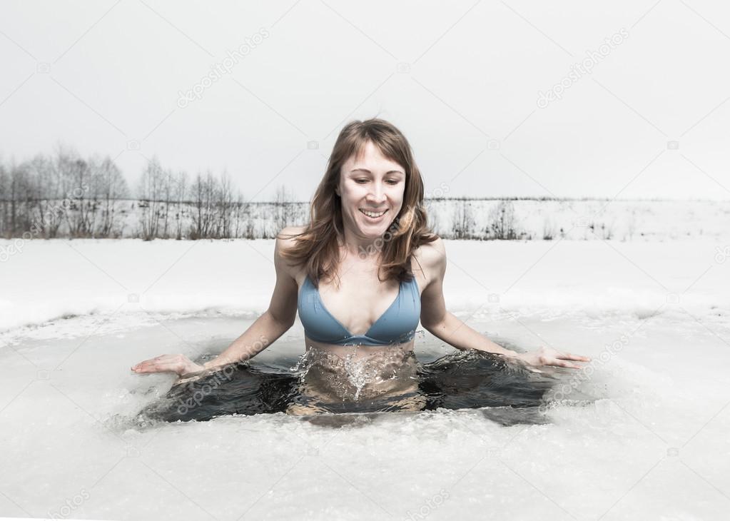 depositphotos_102180992-stock-photo-ice-hole-swimming.jpg