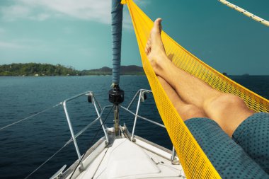 Adam hamak kümesinde rahatlatıcı