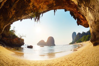 Tayland