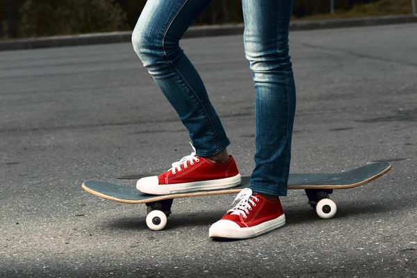 Pilota con lo skateboard — Foto Stock