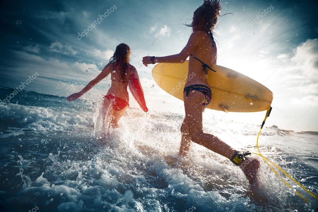 Ladies surfers