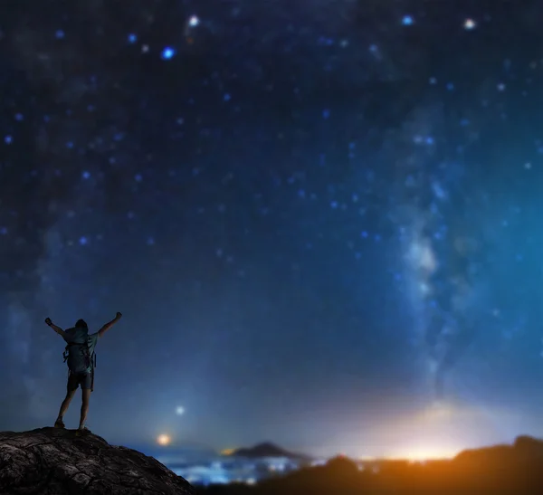 Hiker on top — Stock Photo, Image